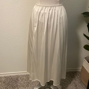 Vintage slip skirt with lace bottom